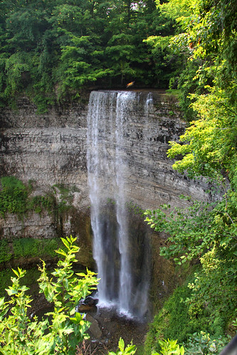 ontario canada water beautiful hamilton waterfalls rugged escarpment spencergorge