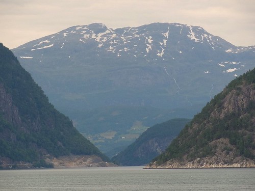 mar neve noruega montanha fjordes
