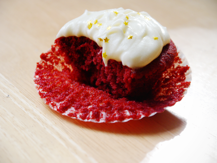 red velvet cupcakes 3