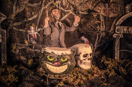 arizona halloween drums tucson spooky puppets animation skeletons ninjatune musicvideo stopmotion armatures thegloriousdead theheavy jasonwillis chrisellul cantplaydead