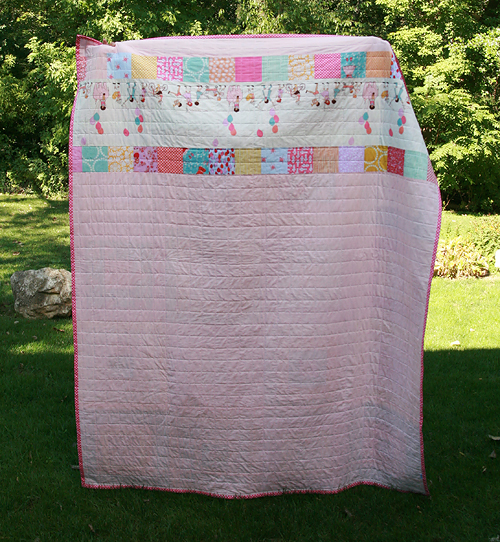 A Quilt for Her Bed — Fresh Lemons Quilts