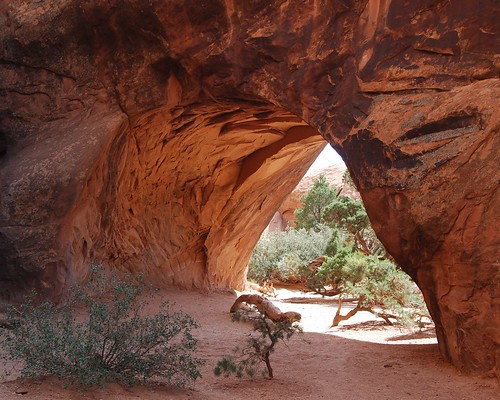 Navajo Arch, Devil's Garden Trail, Arches National Park, Utah