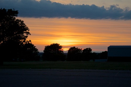 sunset canada nikon princeedwardisland pei summerside d90 slemonpark afsdxvrzoomnikkor18105mmf3556ged summersideairport
