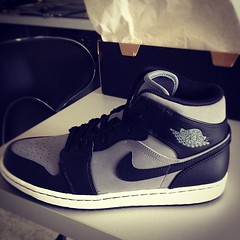 #jordanI #airjordan #sneaker #sneakers #black #grey #11 #jordan #paris #rzpix