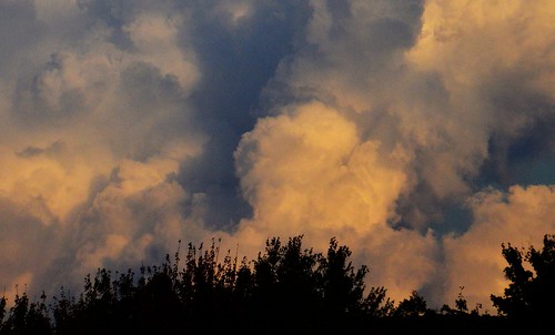 industrialpark cromwell autumn johnjmurphyiii connecticut cloud usa 06416 cloudsstormssunsetssunrises cloudscape weather nature watching photography photographic photos day sky theme light dramatic outdoor color colour