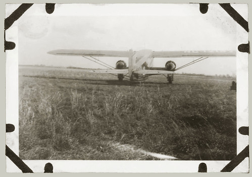 Trimotor aircraft