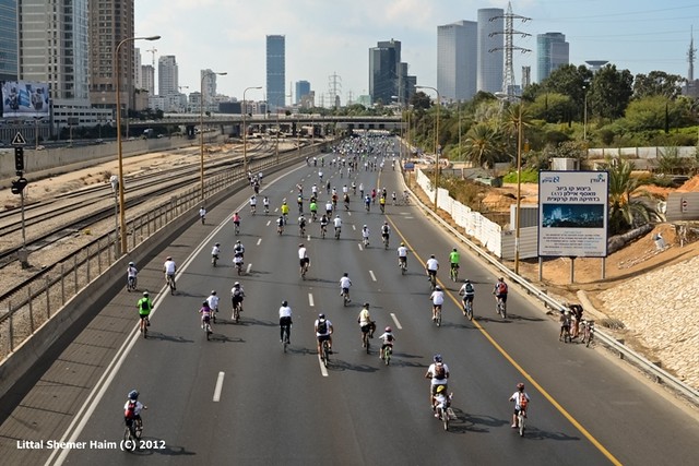 TLV pedaling # דיווש תל אביבי