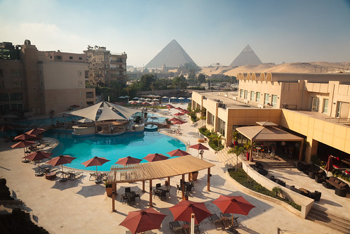 morning pool sunrise hotel pyramid egypt cairo giza 2012 lemeridienpyramids view2012cairoegyptgiza