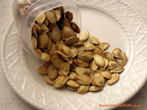 How to Make Roasted Pumpkin Seeds