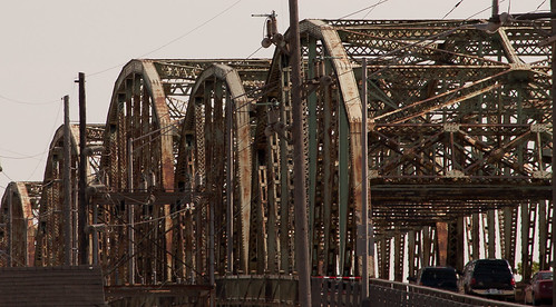 bridge steel indiana wires poles hammond 1937 shakey chicagoist eastchicago steeltrainbridge 9span ninespanbridge 19372013 76yearsofservice apieceofhistoryabouttobedestroyed sadbutnecessary