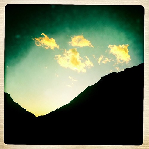 chile sunset cloud mountain argentina square pass squareformat andes iphone liberators iphoneography hipstamatic instagram instagramapp uploaded:by=instagram foursquare:venue=4da28ae4b521224ba5e40bee