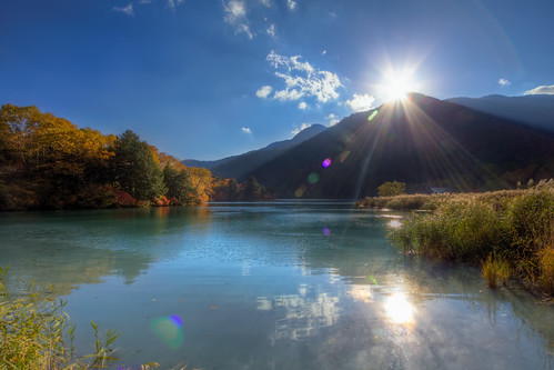 autumn sun lake japan star colorful peaceful sunburst serene nikko tochigi tochigiprefecture yunoko canon550d kissx4 dheej18 djvillanueva