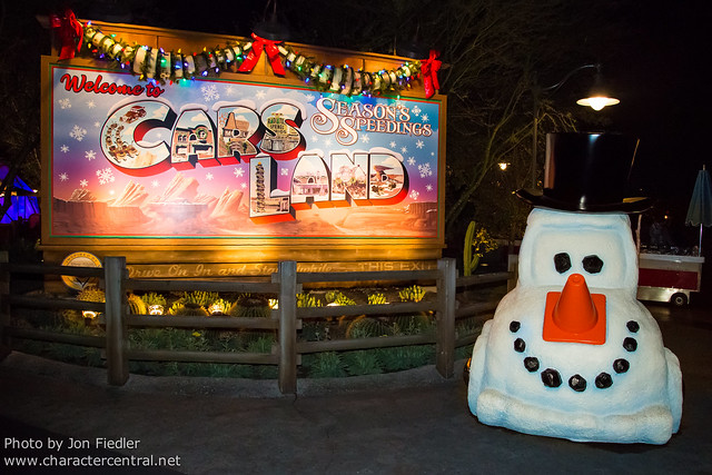 Disneyland Dec 2012 - Christmas in Cars Land