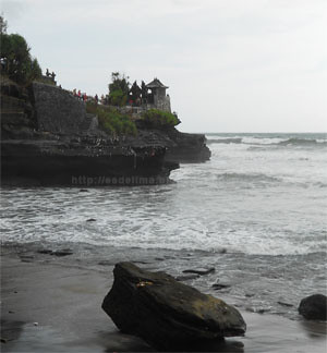 Tanah Lot Bali [http://esdelima.blogspot.com]