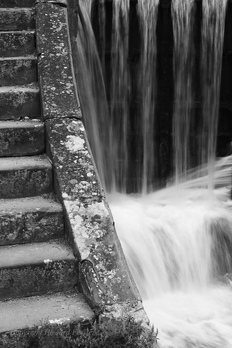 architecture argensminervois blur canal canaldumidi curve eclusedognon europe france languedocrousillon lock monochrome movement shapes stairs steps water waterfall waterway elements motionblur photography themes