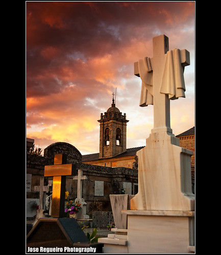 sunset cementerio galicia convento neruda lugo monasterio pilgrim caminodesantiago sarria