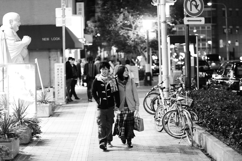 Kitanagasadori 1 Chome, Kobe-shi, Chuo-ku, Hyogo Prefecture, Japan, 0.013 sec (1/80), f/2.0, 85 mm, EF85mm f/1.8 USM Kitanagasadori 1 Chome, Kobe-shi, Chuo-ku, Hyogo Prefecture, Japan, 0.013 sec (1/80), f/2.0, 85 mm, EF85mm f/1.8 USM