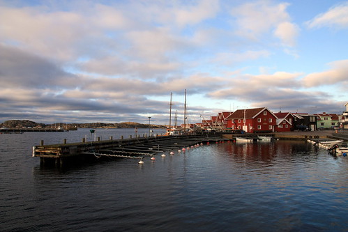 sunset cloudy sweden sverige höst bohuslän tjörn skärhamn västkusten nordiskaakvarellmuseet