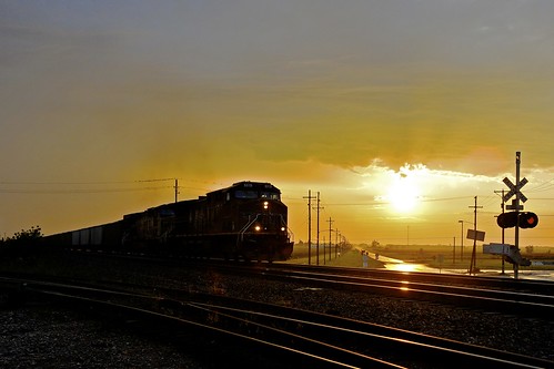 railroad sunset up trains rochelle coaltrain