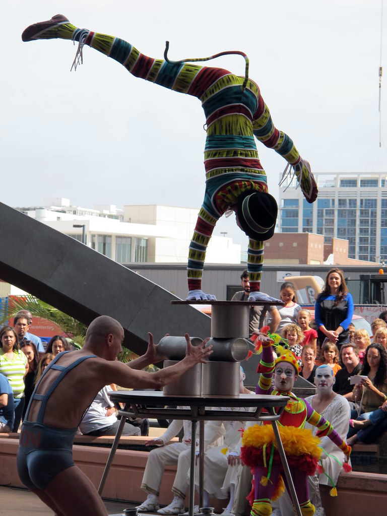 Cirque du Soleil, live in Downtown Orlando