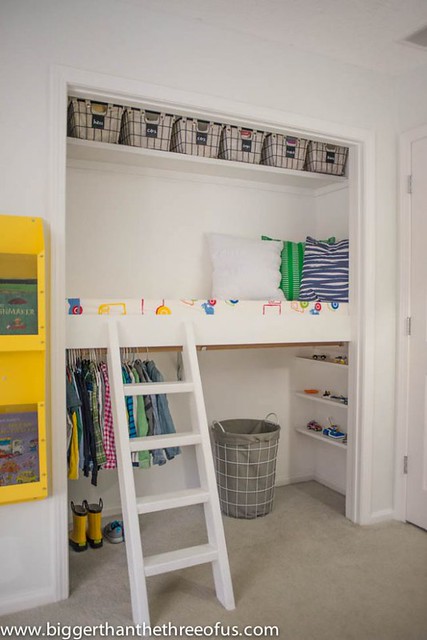 10 Efficient Space Saving In Small Kids’ Room