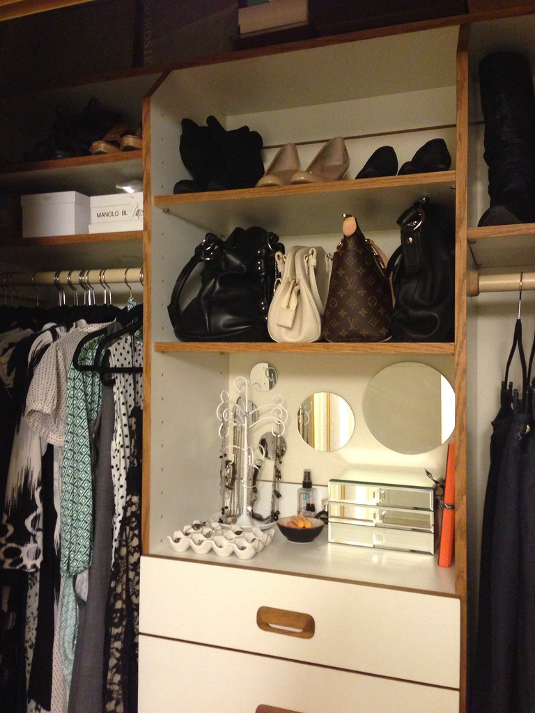 My Organized Closet #thelovelygeek