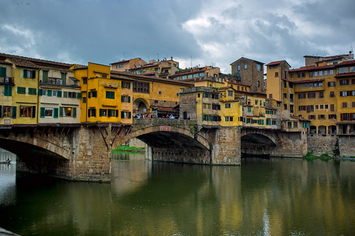 old city travel bridge light summer sky italy house building tower heritage tourism water architecture river landscape golden town florence construction italian ancient europe italia european day cityscape exterior view outdoor famous culture sunny nobody landmark medieval ponte tuscany firenze arno toscana renaissance multicolor attraction vecchio oldbridge arcetri
