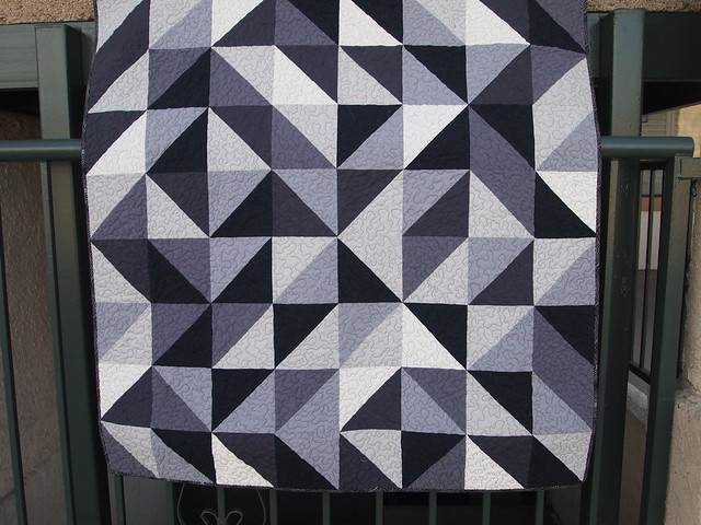 Black, White and Gray quilts - a gallery on Flickr
