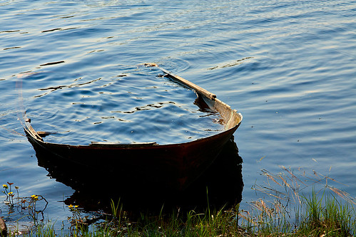 landscape boat skiff vatten båt landskap eka läcker