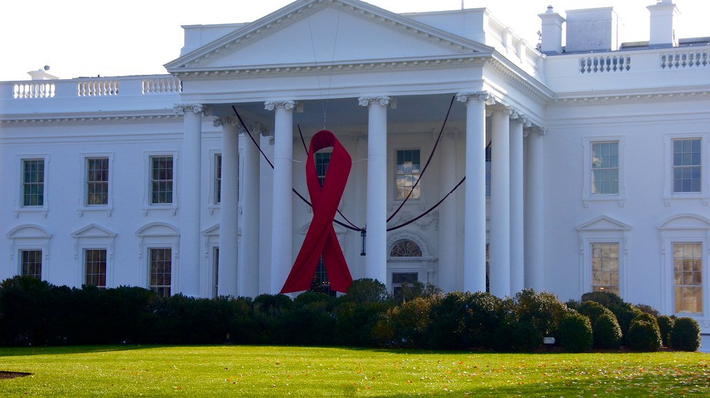 Red Ribbon on the White House 17786