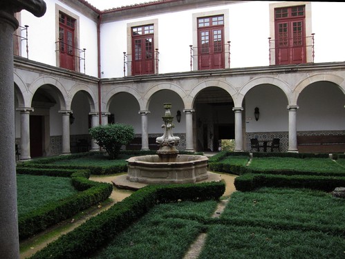 portugal hotel monastery cloister pousada guimarães santamarinha