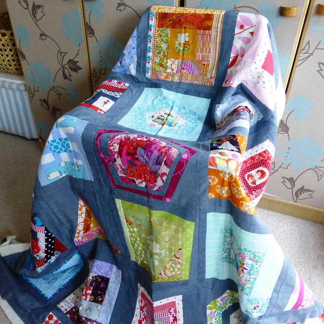Brit Bee Quilt basted