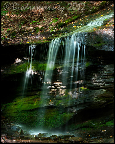waterfall stream berkshires cascade monumentmountain