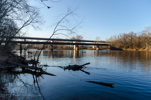 railroad bridge landscape 1 virginia unitedstates railroadbridge jamesriver newcanton buckinghamcounty d7000 buckinghamcountyvirginia pauldiming newcantonbridge newcantonvirginia