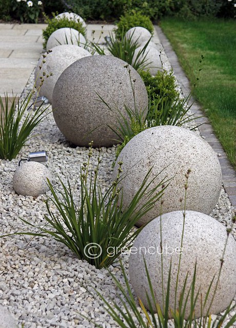 12 Absolutely Great Garden Decor Ideas For Stylish Garden