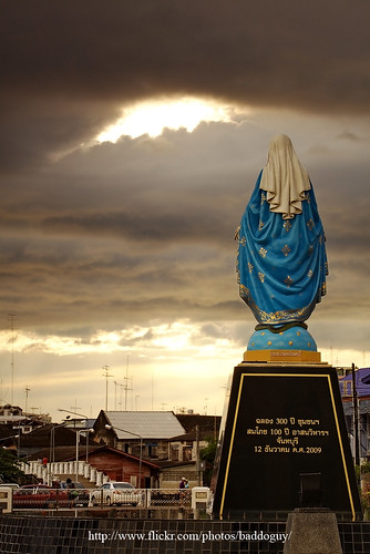 old city travel light cloud church monument rain statue thailand town rainbow afternoon christ cathedral natural cloudy maria mary virgin after archetecture conception phenomenon immaculate chanthaburi
