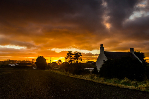sunset sky field clouds scotland colours village cottage vivid ayton