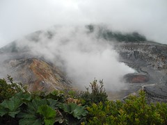 Volcán Poás, Cráter Principal/Laguna Caliente