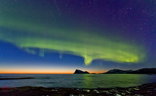 winter norway canon arctic aurora auroraborealis northlight frankolsen