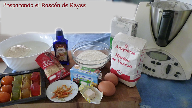 Ingredientes para el Roscón de Reyes.