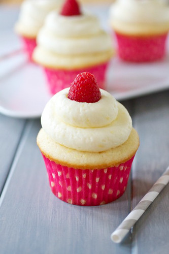 Lemon Cupcakes with Raspberry Curd Filling