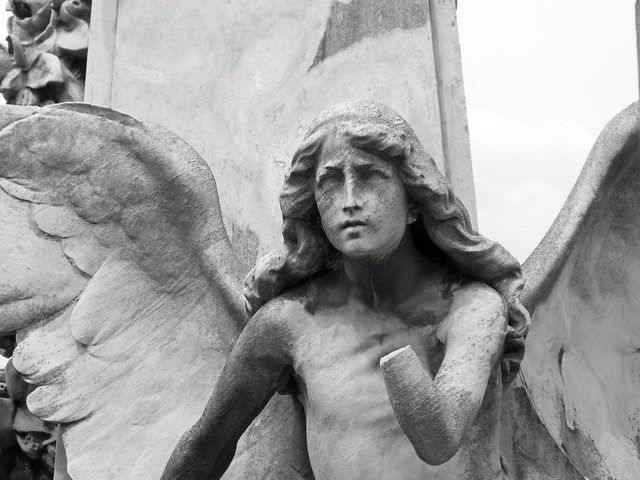 Estatua del cementerio de la Recoleta (Buenos Aires, Argentina)
