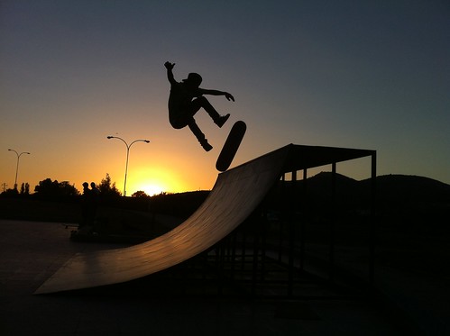 chile sunset silhouette contraluz atardecer silueta quillota iphone kickflip silhouettephotography uploaded:by=flickrmobile flickriosapp:filter=nofilter
