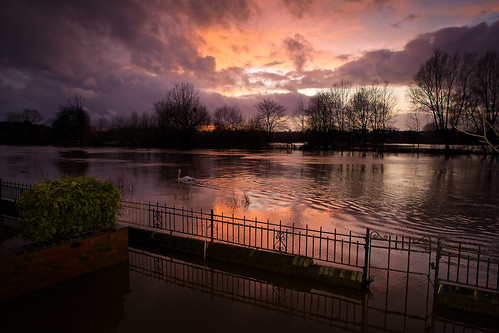 sunset clouds canon river eos flood severn worcester 5dmkiii