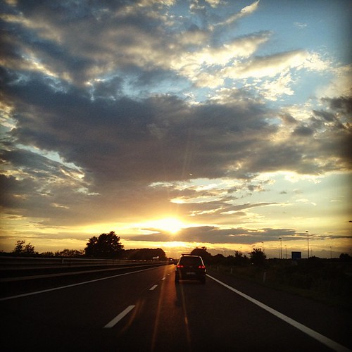sky italy sun cars car sunshine clouds square torino shine motorway squareformat hefe trieste iphoneography instagramapp uploaded:by=instagram foursquare:venue=4cfeafbedccef04dc0f2cb9c