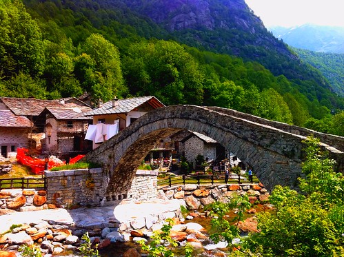 bridge italy mountain stone landscape landscapes scenery view ponte views traversella iphone valchiusella uploaded:by=flickrmobile flickriosapp:filter=nofilter