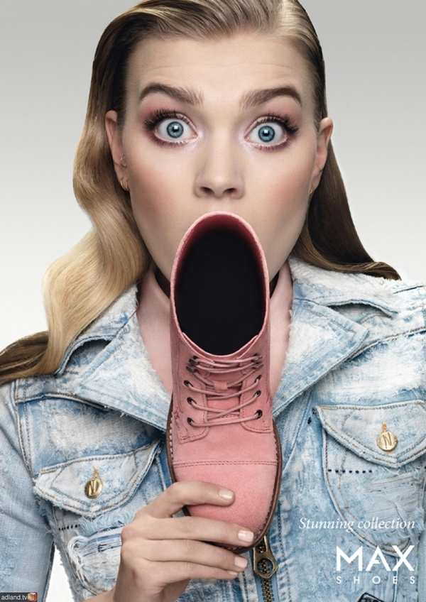 publicidad sobre zapatos de mujer