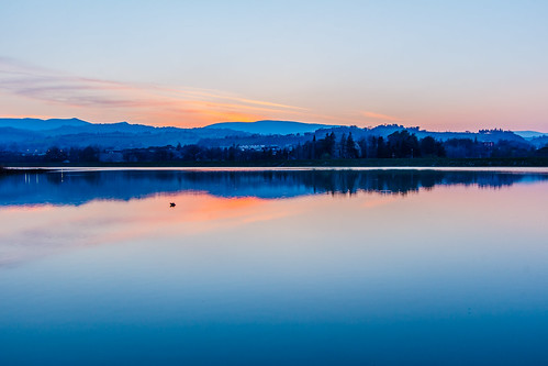 sunset lake reflections lago tramonto bluehour riflessi marche tolentino crepuscolo lagodellegrazie