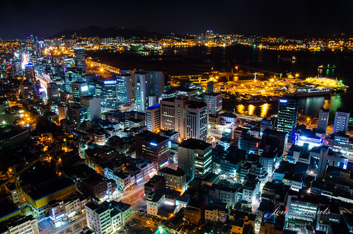 shopping nikon cityscape nightscape district korea busan nikkor 18105mm