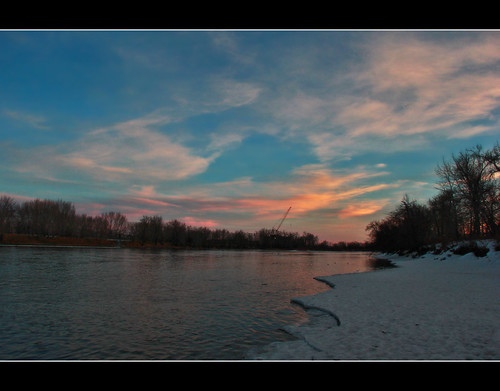 trees winter sunset sky snow water birds clouds canon reflections river evening silhouettes shore chinook davidsmith calgaryalbertacanada eos60d